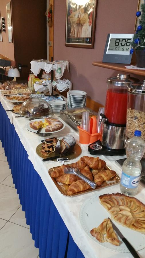 Hotel Firenze Chianciano Terme Zewnętrze zdjęcie